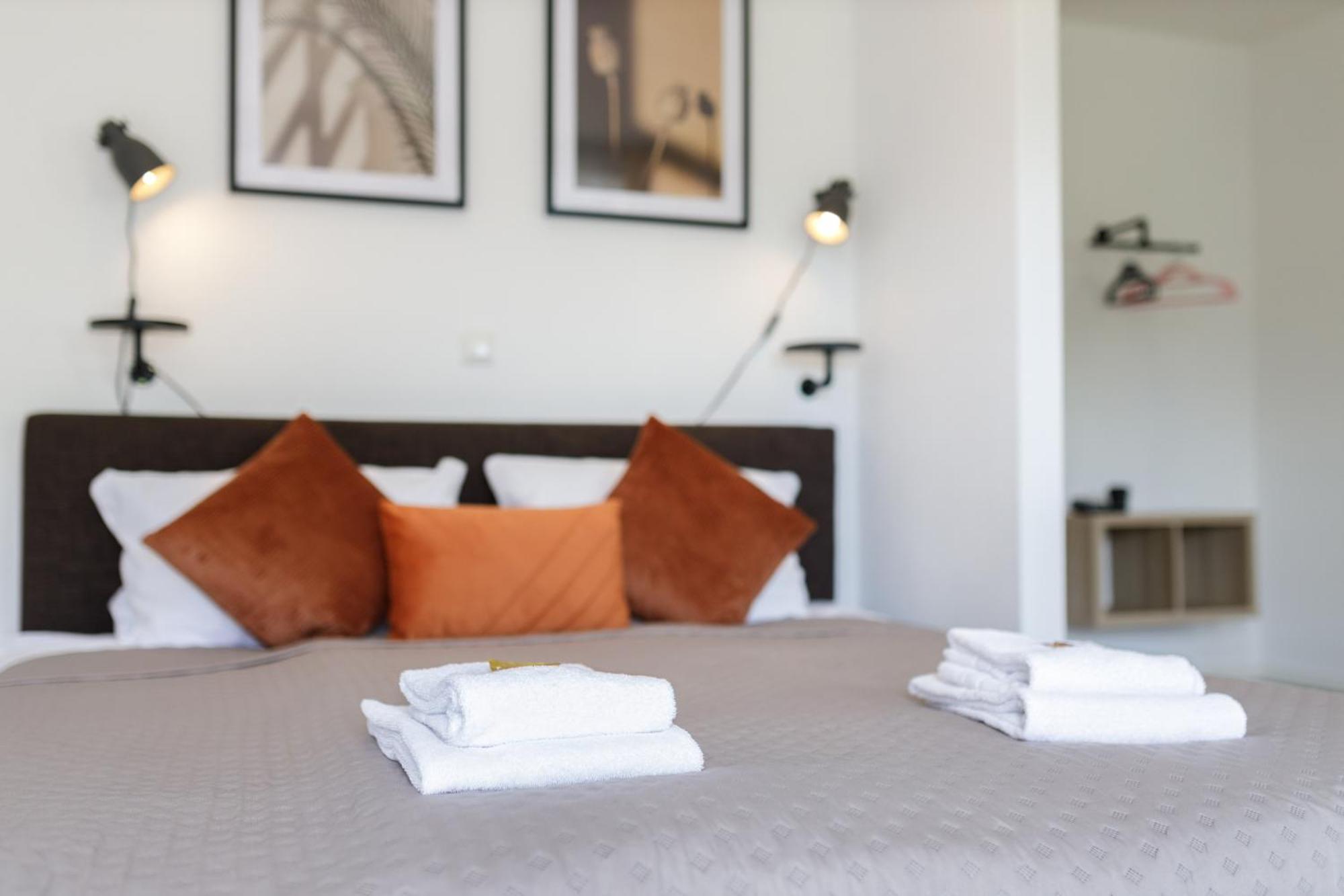 Vonmos Moselblick Apartments Kinheim Εξωτερικό φωτογραφία